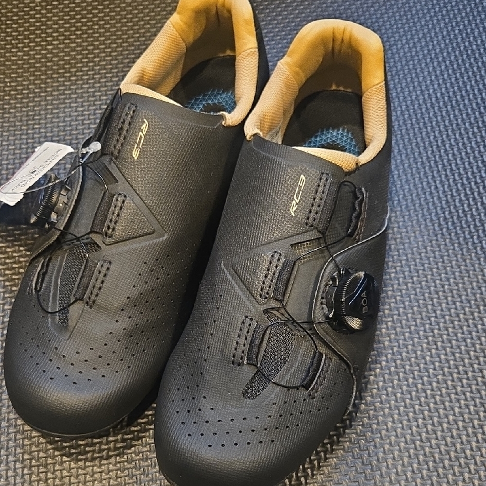 Shimano RC3 Black with Tan Highlights Cycling Shoes
